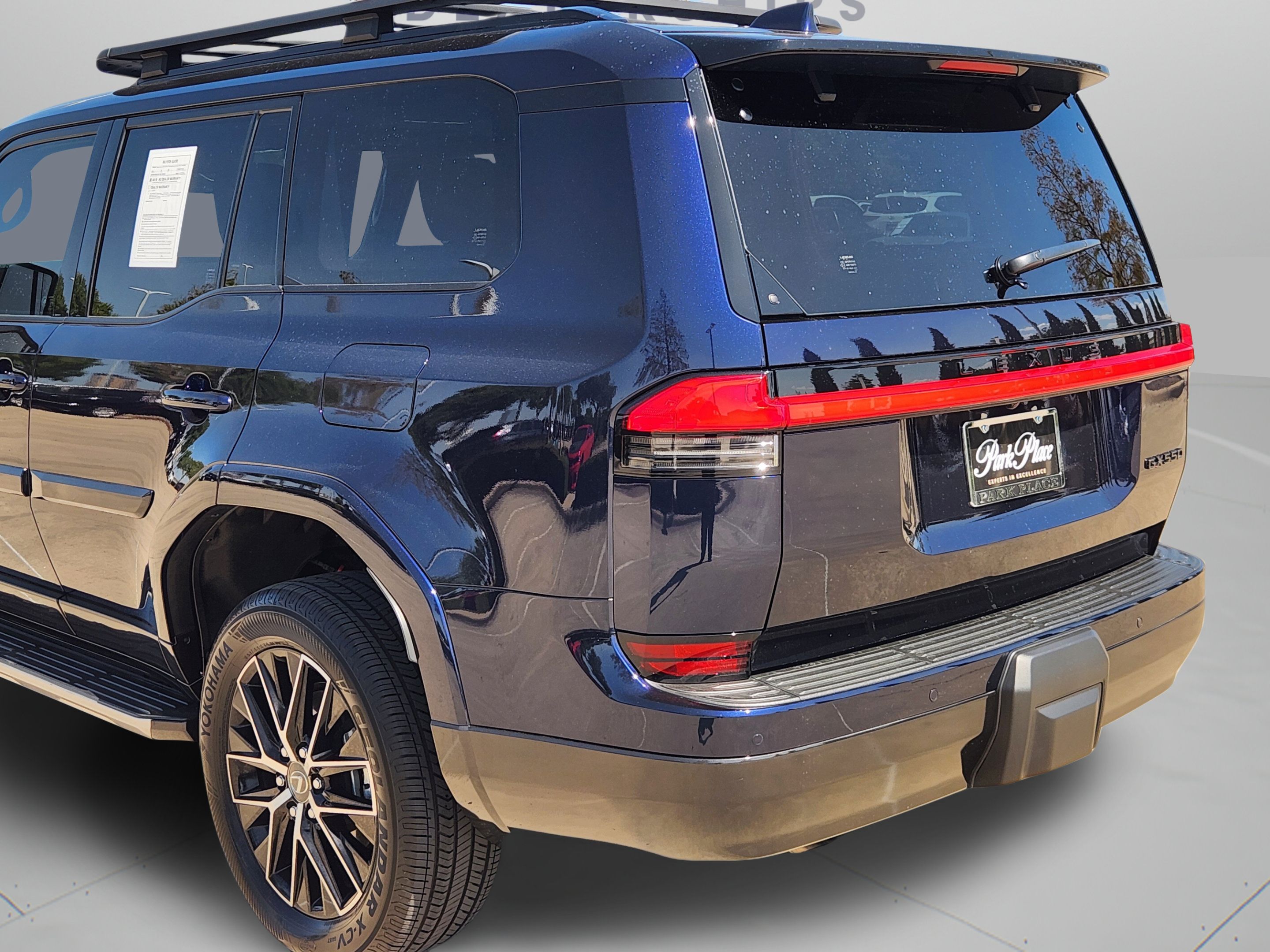 Certified 2026 Lexus GX 550 w/ Cold Area Package AWD/4WD image 30
