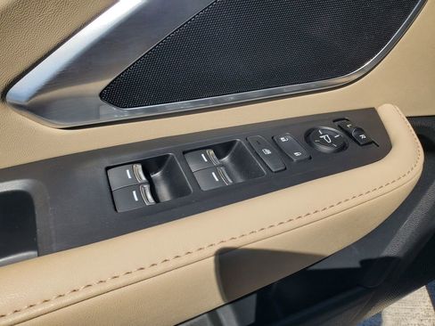 Used 2024 Acura RDX SH-AWD image 21
