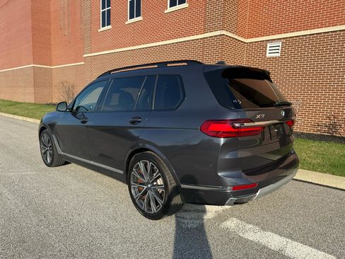Used 2021 BMW X7 xDrive40i w/ Cold Weather Package image 11