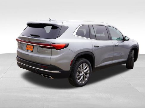 Certified 2025 Buick Enclave Preferred AWD/4WD image 5