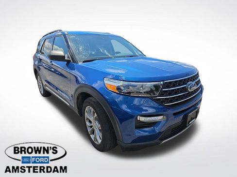 Used 2023 Ford Explorer XLT w/ Equipment Group 202A AWD/4WD image 1