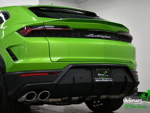 Used 2025 Lamborghini Urus SE image 60