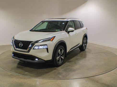 Used 2021 Nissan Rogue SL AWD/4WD image 1