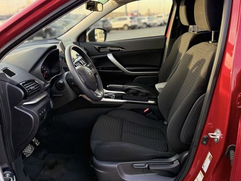 Used 2023 Mitsubishi Eclipse Cross LE image 15