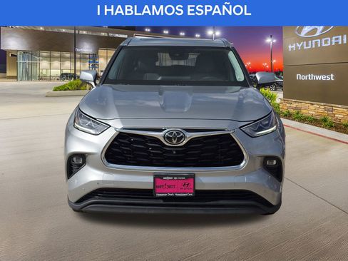 Used 2020 Toyota Highlander Limited image 5