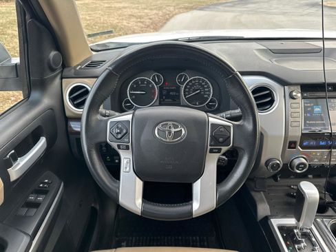 Used 2017 Toyota Tundra Limited image 19