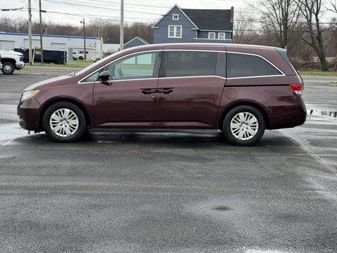 Used 2014 Honda Odyssey LX image 8