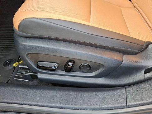 Certified 2024 Lexus ES 300h w/ Premium Package image 7