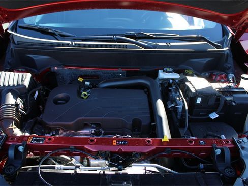 Used 2023 GMC Terrain SLE w/ Driver Convenience Package image 8