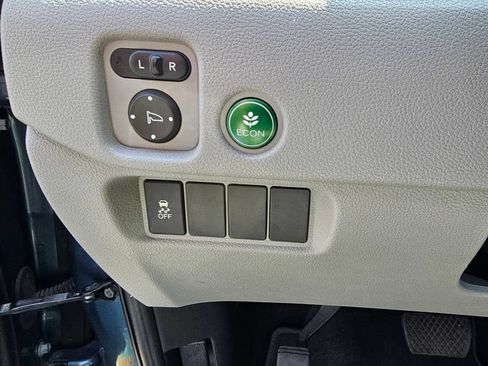 Used 2016 Honda Pilot LX image 21