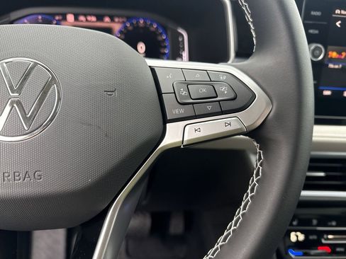 New 2026 Volkswagen Taos SEL image 20