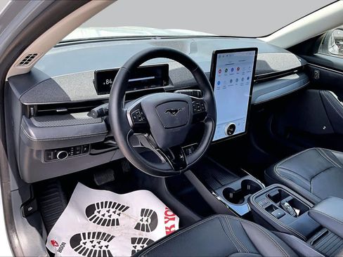 Certified 2025 Ford Mustang Mach-E Premium AWD/4WD image 17