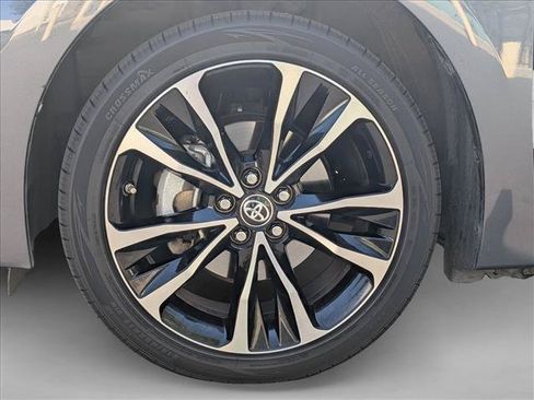 Used 2019 Toyota Corolla SE FWD image 22