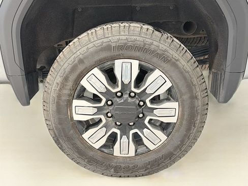 Used 2024 GMC Sierra 2500 Denali w/ Denali Reserve Package AWD/4WD image 27