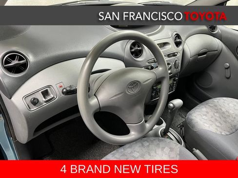 Used 2000 Toyota Echo Sedan FWD image 11
