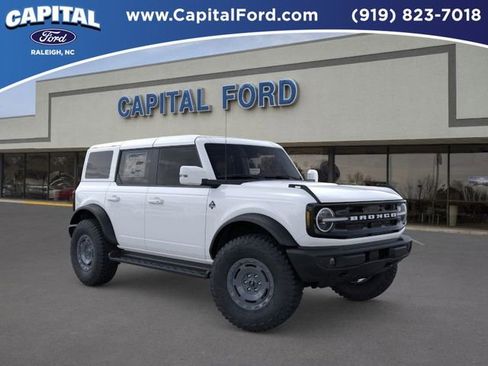 New 2025 Ford Bronco Outer Banks w/ Sasquatch Package image 7
