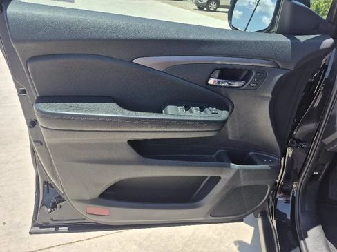 Used 2020 Honda Pilot EX-L image 11