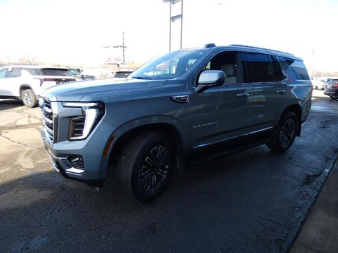 Used 2026 GMC Yukon Elevation image 6