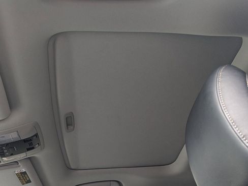 Used 2017 Lexus GX 460 Premium w/ Premium Package image 13