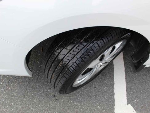 Used 2021 Subaru Impreza 2.0i image 32