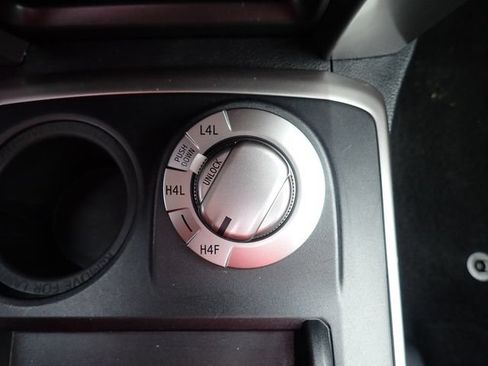 Certified 2021 Toyota 4Runner Limited AWD/4WD image 25