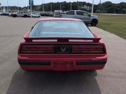 Used 1987 Pontiac Firebird Coupe RWD image 4