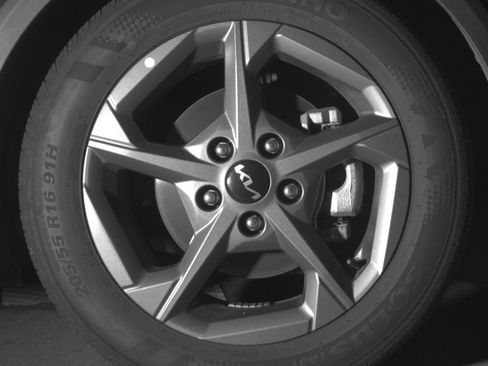 Used 2025 Kia K4 LXS image 12