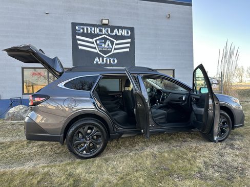 Used 2022 Subaru Outback Onyx Edition XT w/ Popular Package #2 image 25