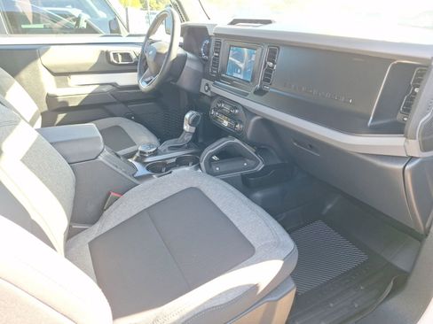 Used 2023 Ford Bronco Big Bend image 33