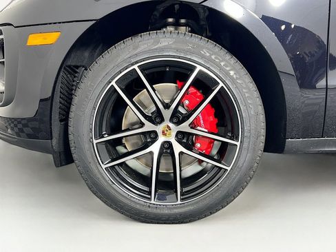 New 2026 Porsche Macan S image 33