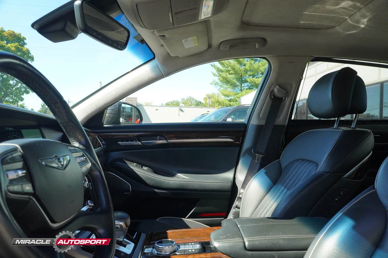 Used 2019 Genesis G90 3.3T Premium AWD/4WD image 20