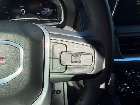 Certified 2024 GMC Yukon XL SLT image 25