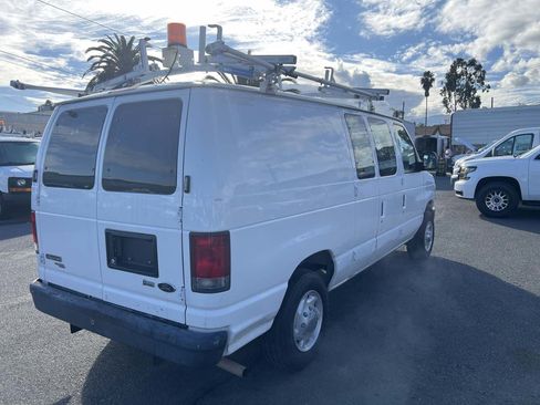 Used 2014 Ford E-150 and Econoline 150 w/ Power Group image 6