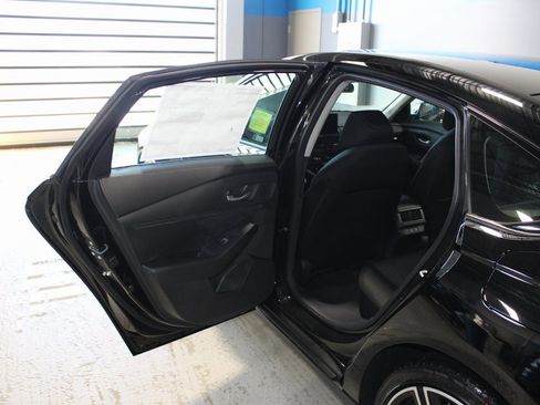 New 2026 Honda Accord SE image 21