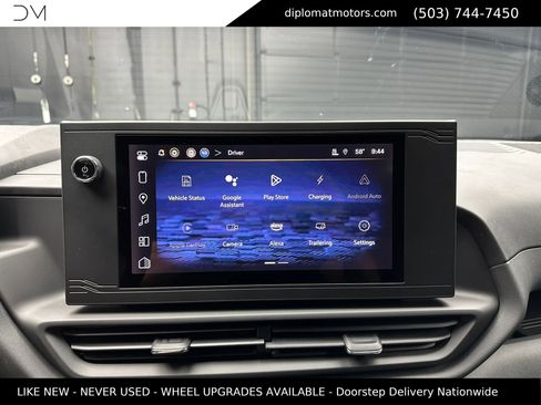 Used 2024 Chevrolet Silverado EV W/T AWD/4WD image 35