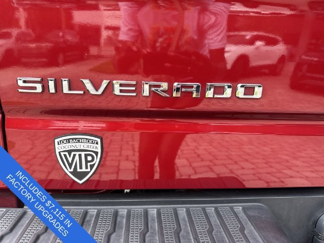 Used 2025 Chevrolet Silverado 1500 RST w/ Convenience Package II RWD image 39