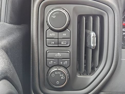 Used 2025 Chevrolet Silverado 1500 Custom AWD/4WD image 26