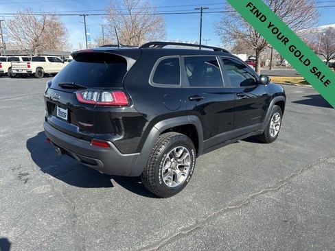 Used 2022 Jeep Cherokee Trailhawk w/ Premium Leather Package image 7