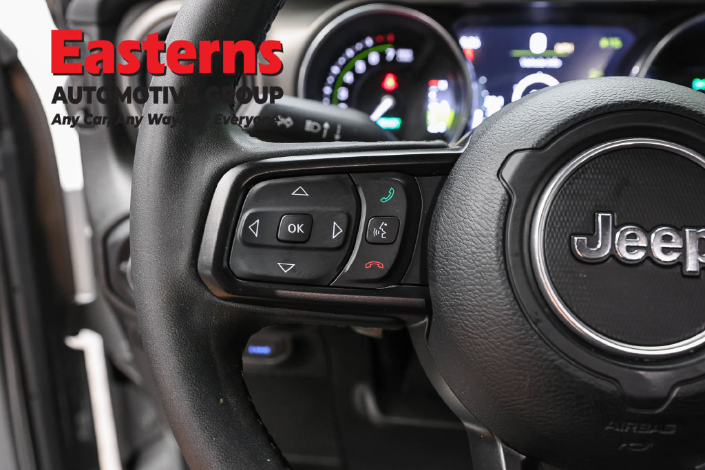 Used 2023 Jeep Wrangler Unlimited w/ Cold Weather Group AWD/4WD image 16