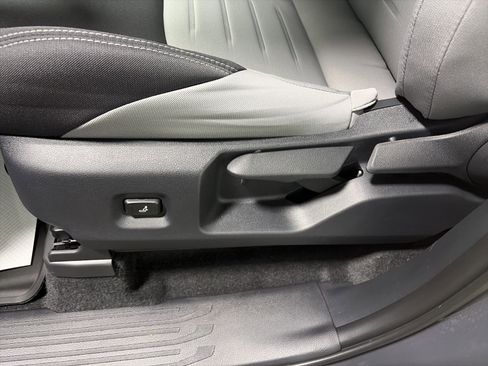 New 2025 Toyota Tacoma TRD Off-Road image 12