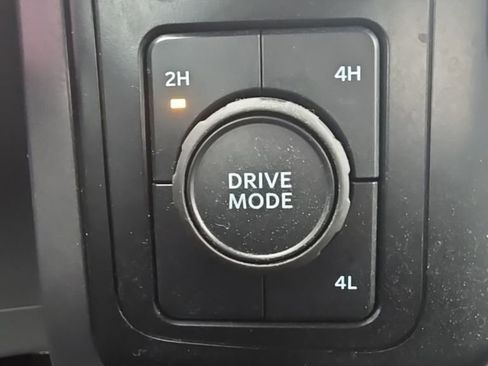 Used 2023 Ford F150 XLT image 16