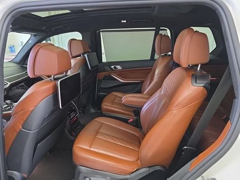 Used 2020 BMW X7 M50i w/ Executive Package AWD/4WD image 7