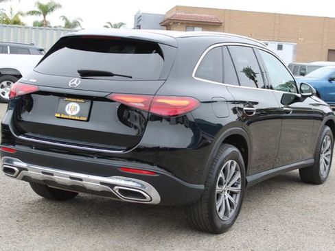 Used 2023 Mercedes-Benz GLC 300 image 5