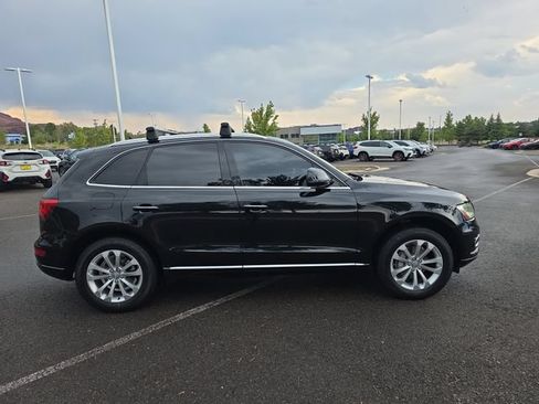 Used 2016 Audi Q5 2.0T Premium Plus w/ Technology Package AWD/4WD image 2