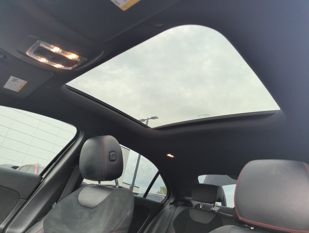 Used 2022 Mercedes-Benz A 220 image 28