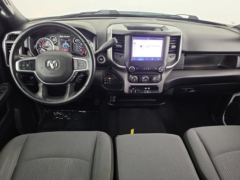 Used 2024 RAM 2500 Big Horn AWD/4WD image 35