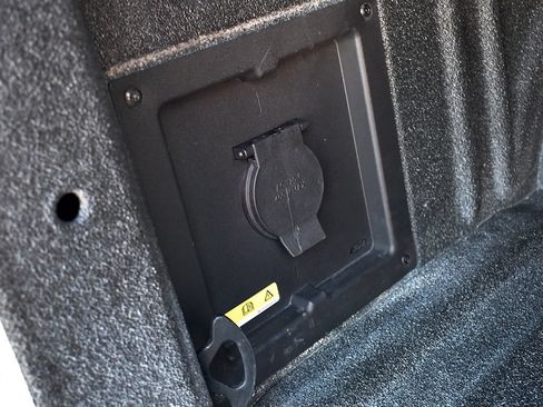 Used 2025 Ford F150 XLT w/ Equipment Group 302A MID AWD/4WD image 31