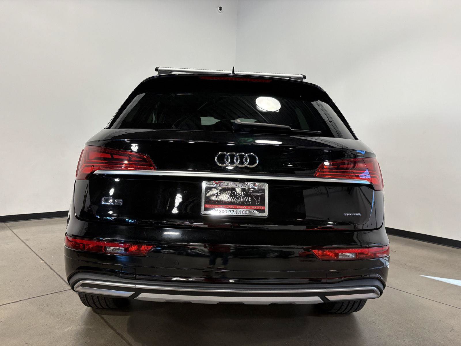 Used 2021 Audi Q5 2.0T Premium w/ Convenience Package AWD/4WD image 4