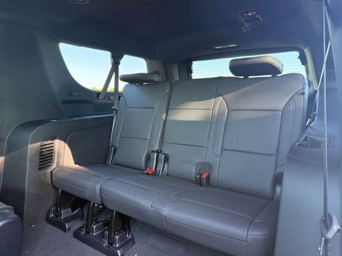 New 2026 Chevrolet Suburban RST w/ Comfort Package AWD/4WD image 15