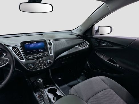 Used 2020 Chevrolet Malibu RS image 23